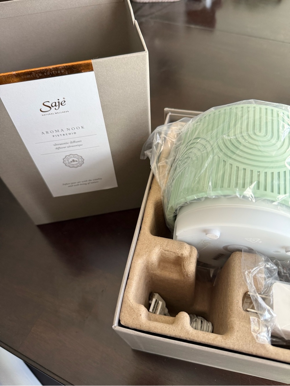 LIMITED EDITION Saje Pistachio Green Aroma Nook Ultrasonic Diffuser